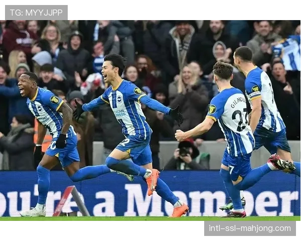 官方：日本足球名将三笘薰与布莱顿完成续约至2028年