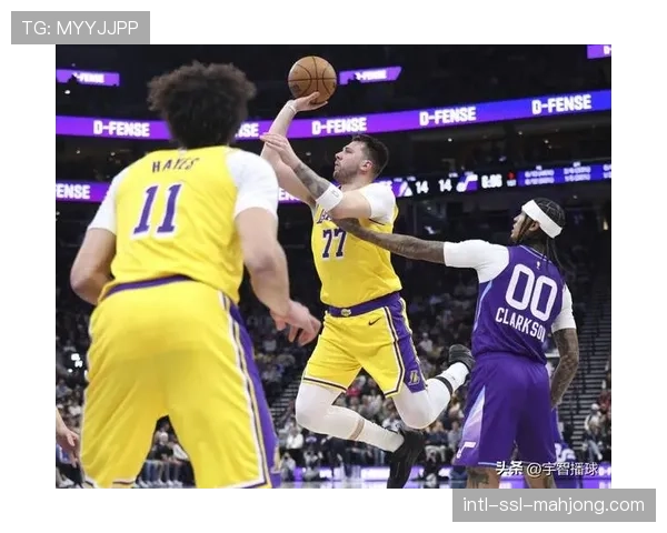 球员专访：全明星后卫坦言休赛期加练中距离，以应对季后赛高强度防守